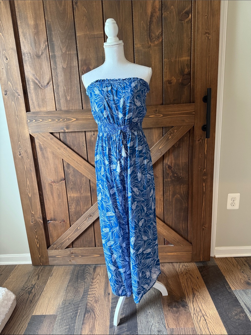 Blue Strapless Leaf-Print romper